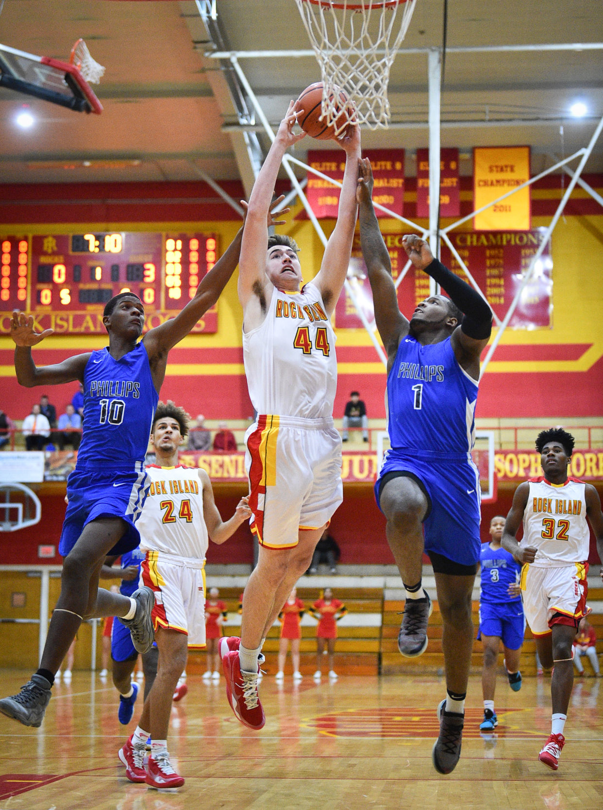 112919-mda-spt-rocky-hoops-024a.JPG